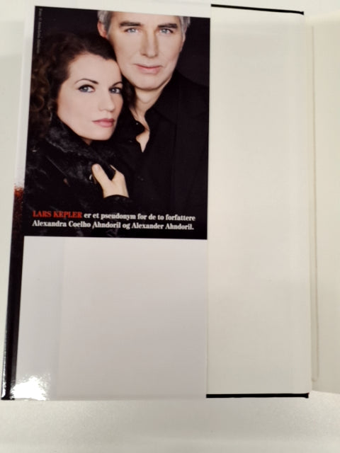 Lars Kepler SANDMANDEN